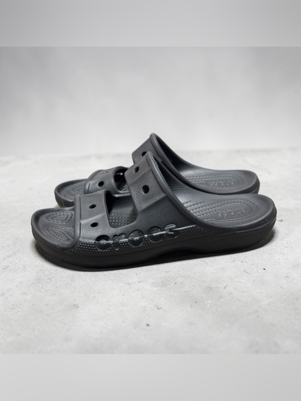 Crocs Iconic Unisex Baya Slide Sandals Black Men’s 5 / Women’s 7 Minimalist Y2K